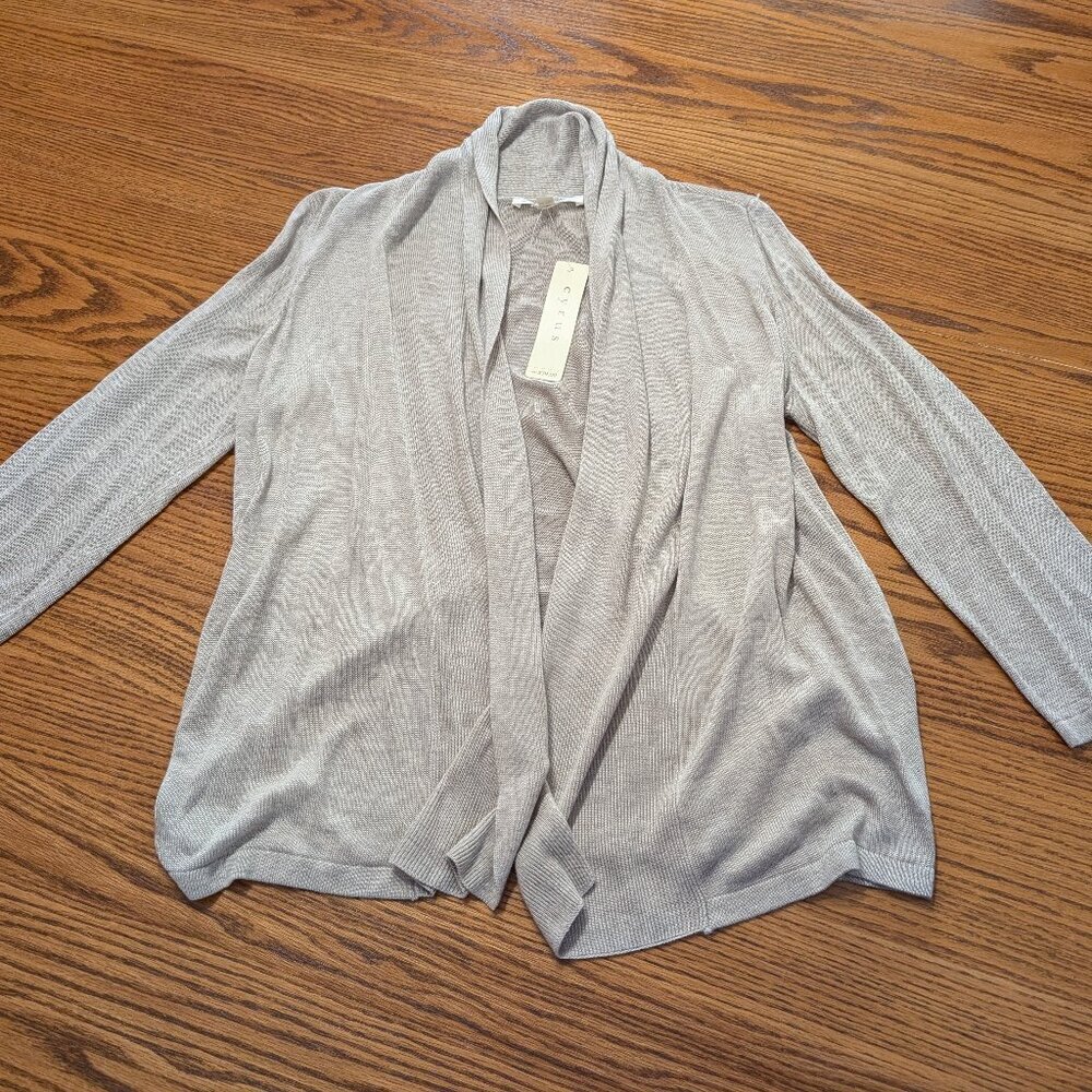 Cyrus, Junior size Small, lightweight Sweater Cardigan, Open front NWT
